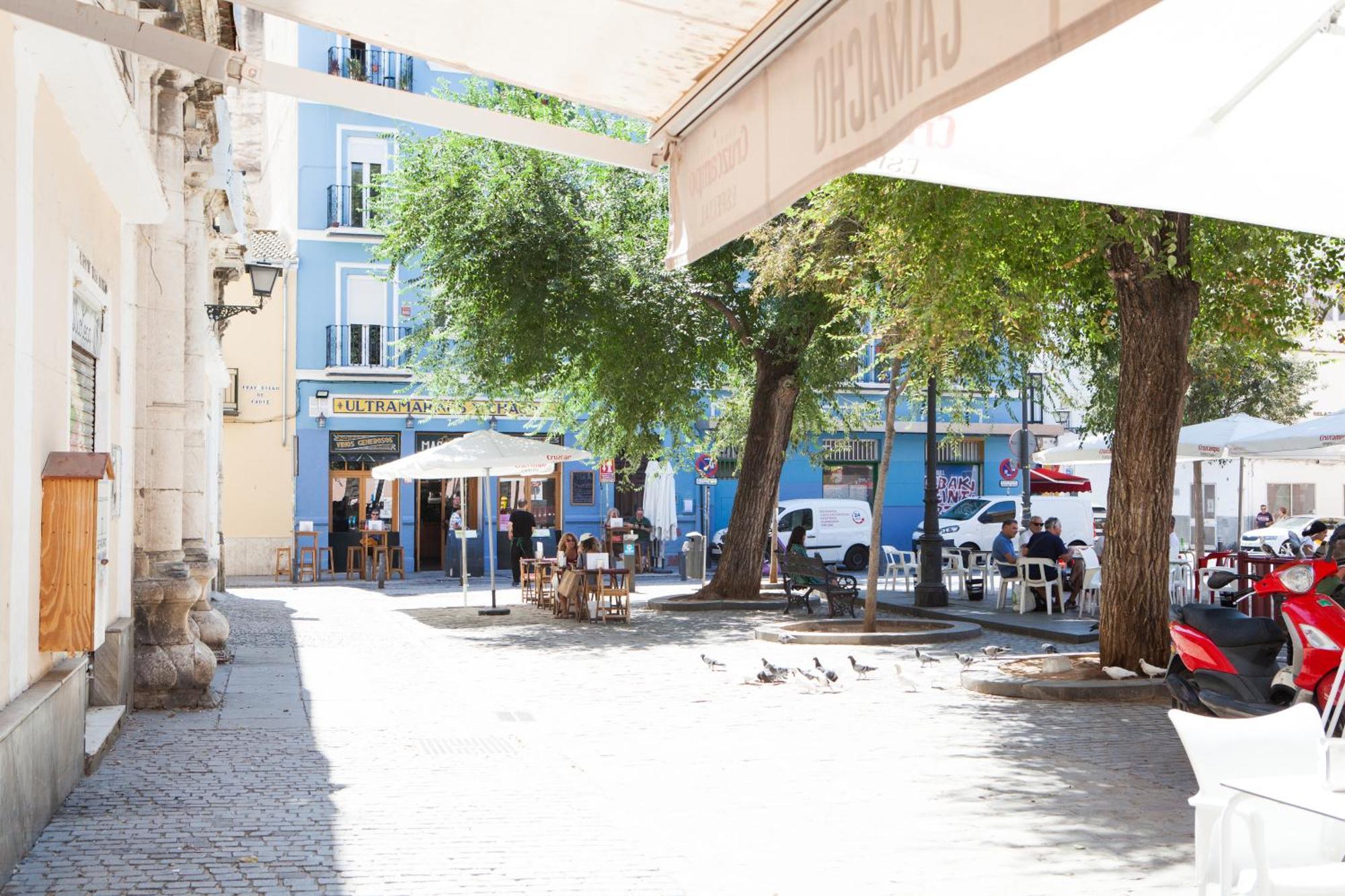 Zona Alameda De Hercules Silencioso Sevilla Eksteriør billede
